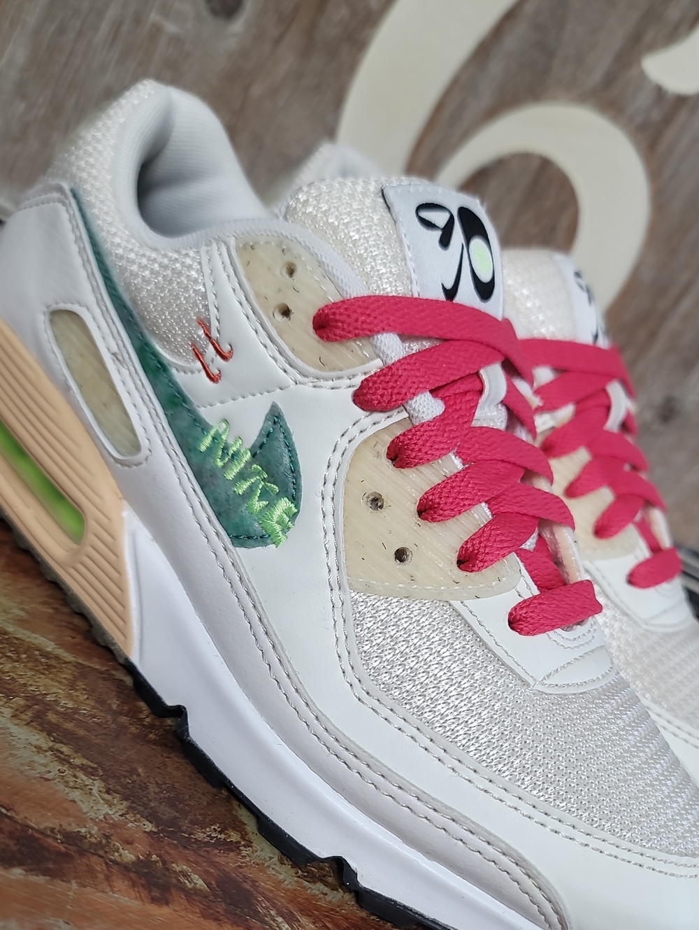 Nike Air Max 90 (Special Edition) 'Summit White Neptune Green' Wmns 7 Great Cond - Picture 13 of 14